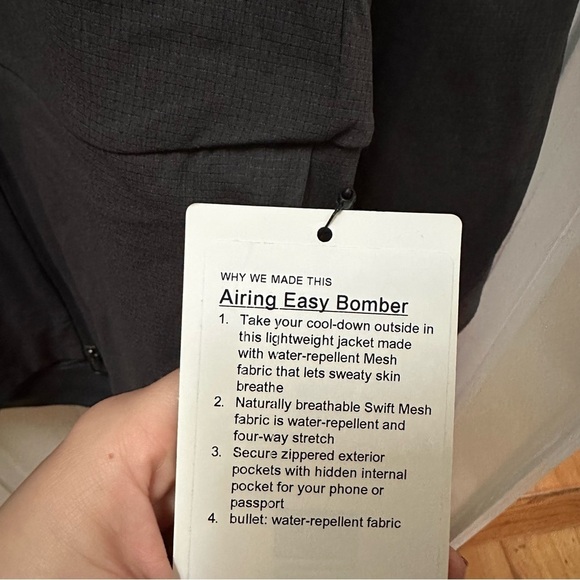 NWT Lululemon airing easy bomber jacket coat s small gray black - Picture 4 of 8